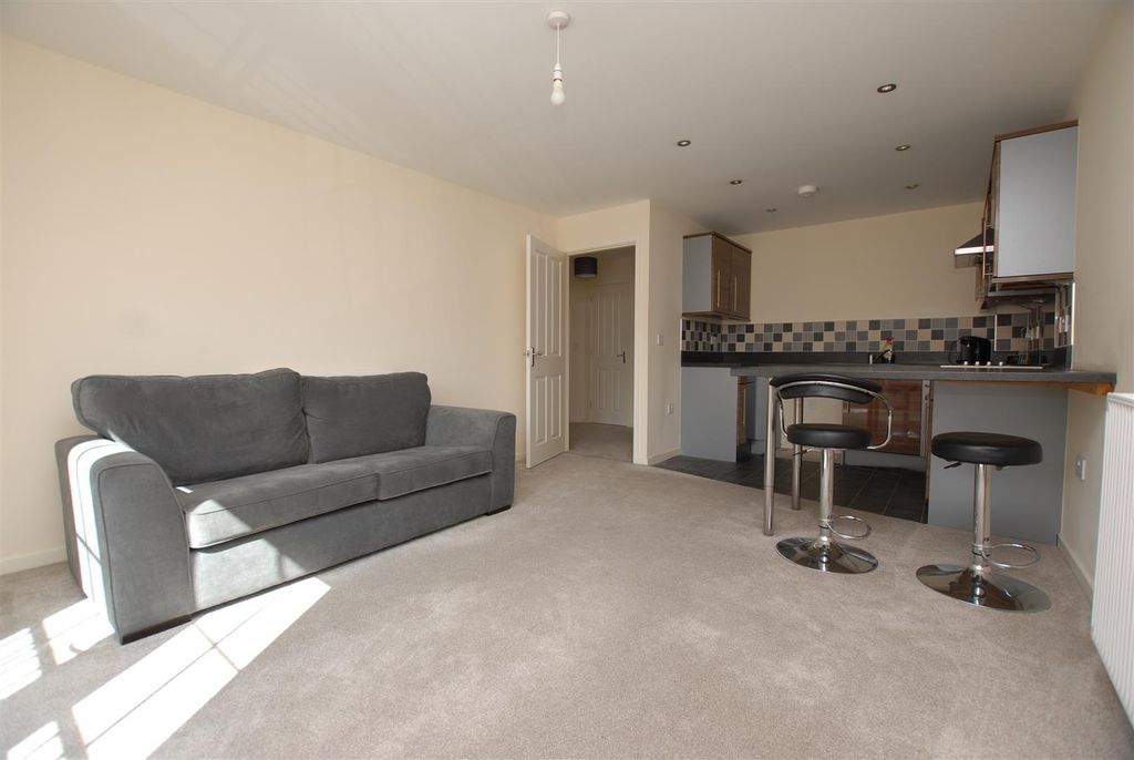 Property photo 2 of 9 _1Jkhoanr7-Bczvvsamtcsczqyo.Jpg