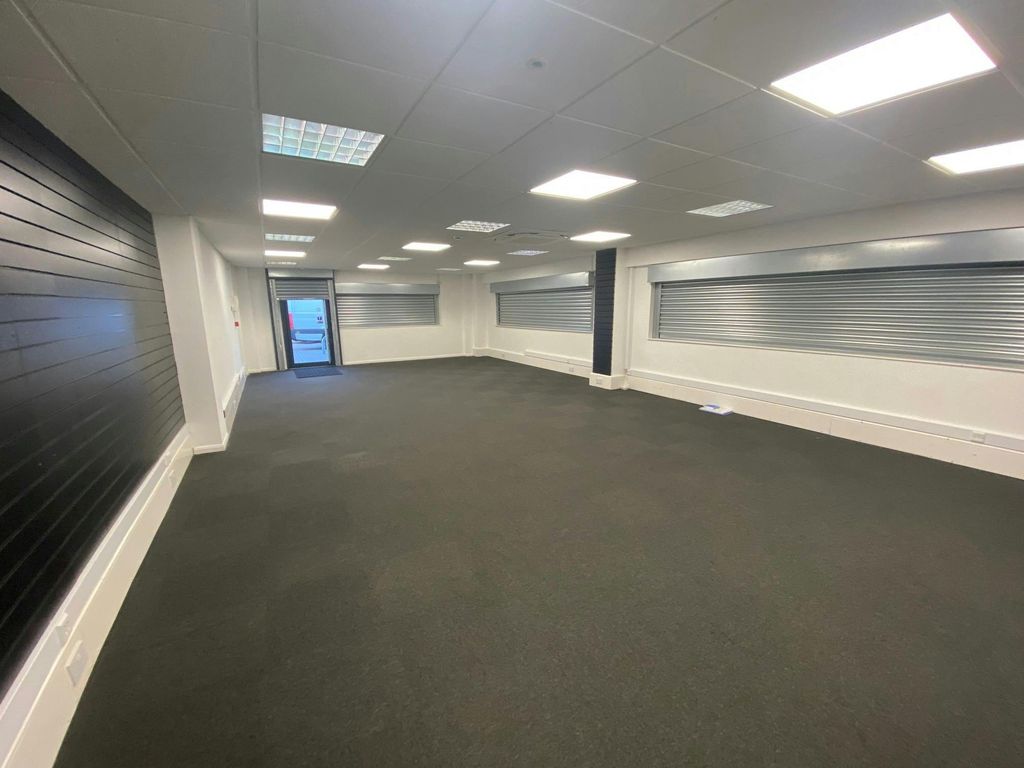 Property photo 3 of 10 Gf Reception.Jpg