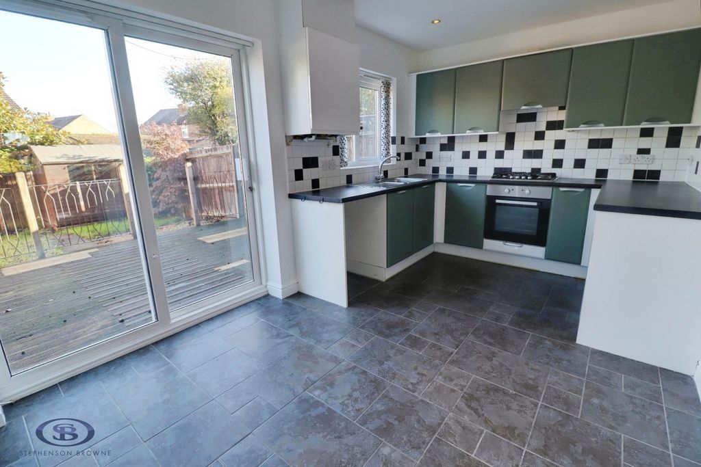 Property photo 2 of 21 Pbox-Img.Jpg
