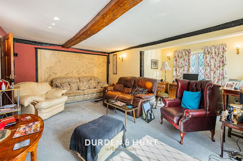 Property photo 3 of 51