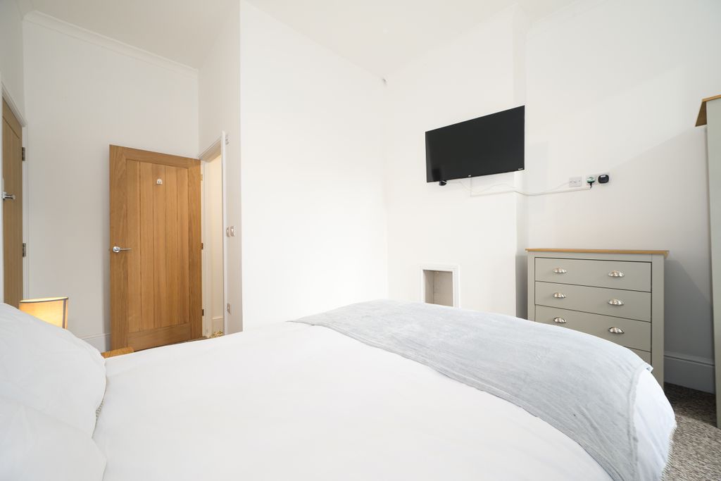 Property photo 3 of 10 _Dsc4832