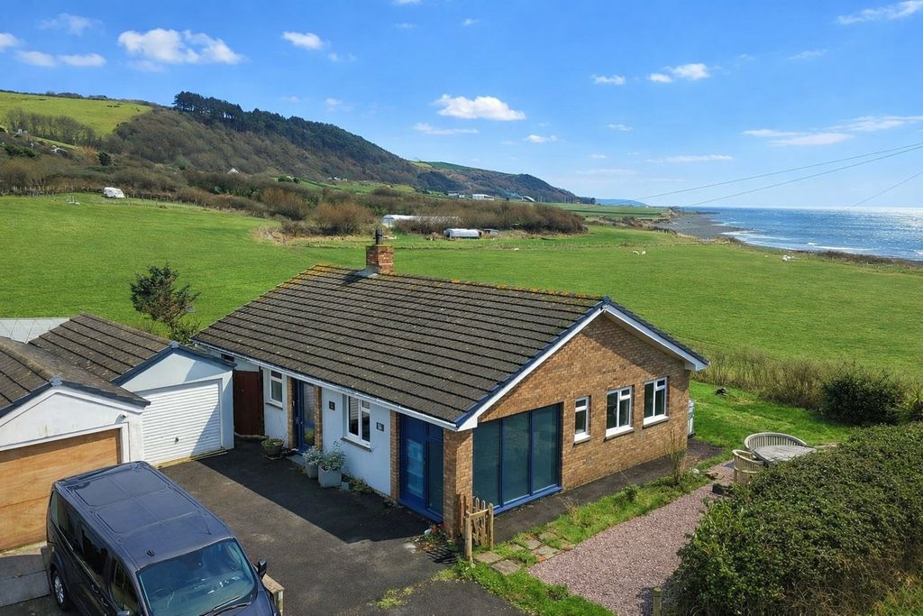 Property photo 1 of 34