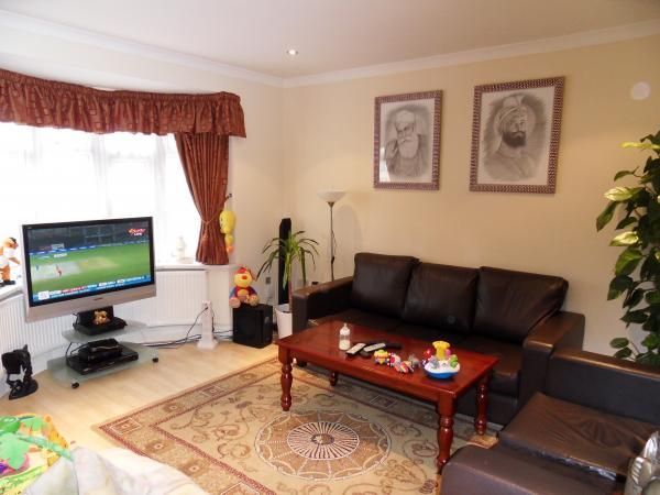 Property photo 2 of 8 Gallery