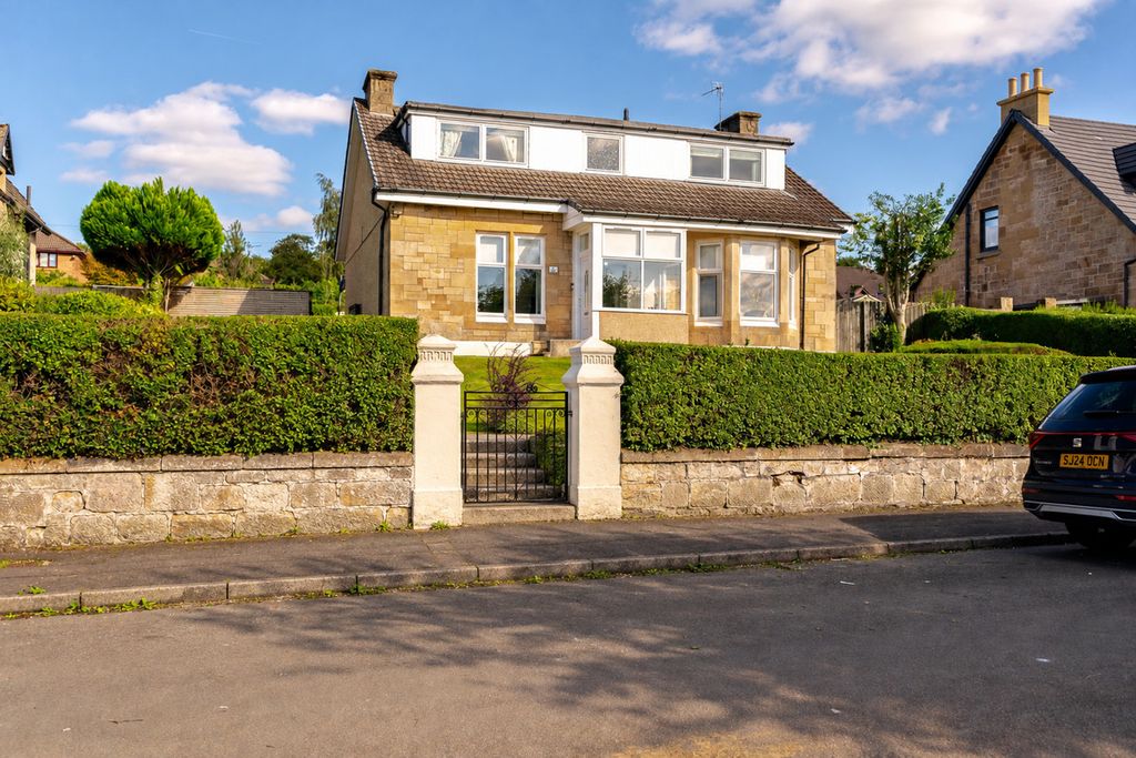 Property photo 1 of 42