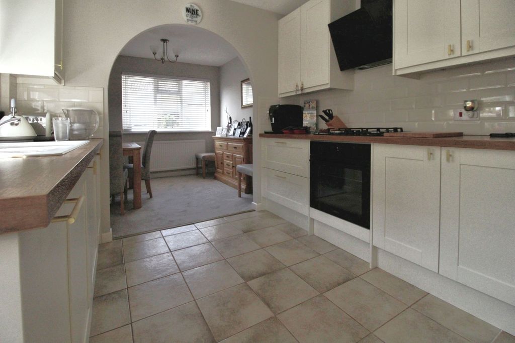 Property photo 3 of 18 Kitchen With Diner