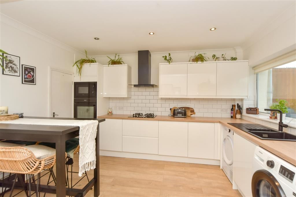 Property photo 1 of 12 Kitchen/Diner