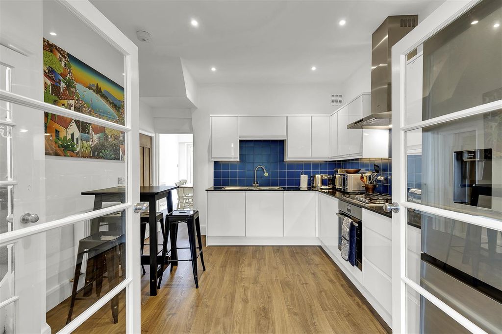 Property photo 2 of 16 19544403 (6).Jpg