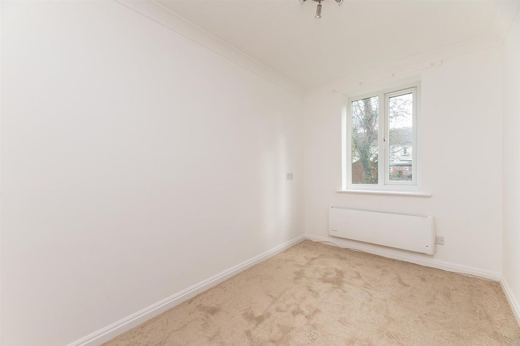Additional image 6 of 2 bed flat for saleTealbeck Approach, Otley LS21