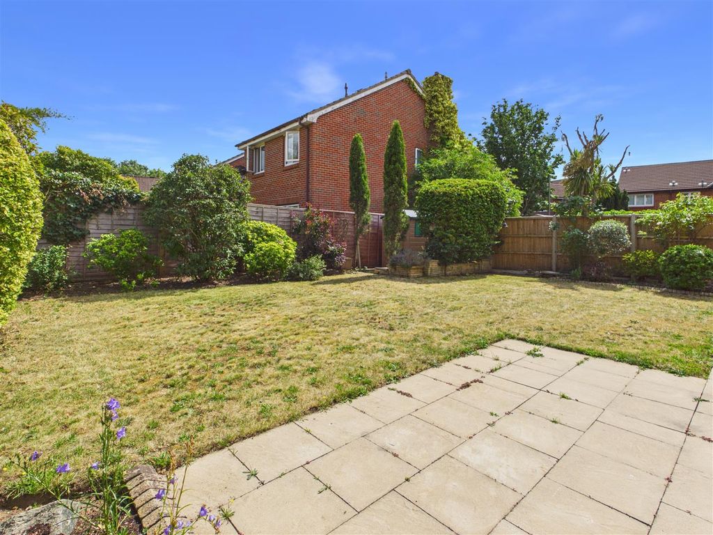 Property photo 3 of 21