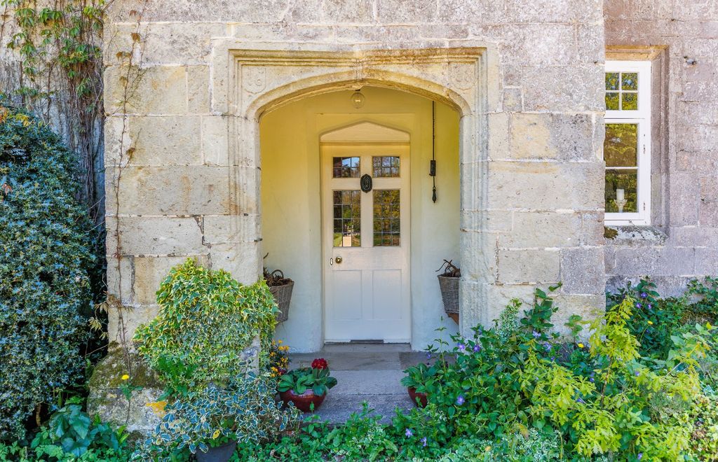 Additional image 10 of 8 bed detached house for saleBudbridge Lane, Merstone, Newport, Isle Of Wight PO30