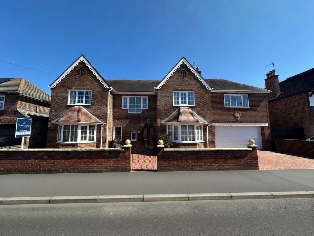 Property photo 1 of 24