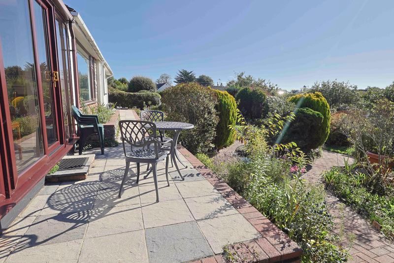 Property photo 2 of 14 Photo 16