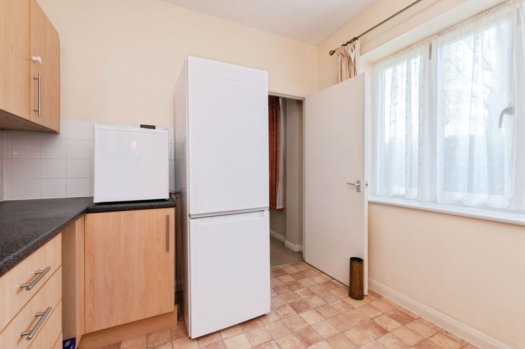 Additional image 15 of 2 bed flat for saleDownton, Salisbury SP5