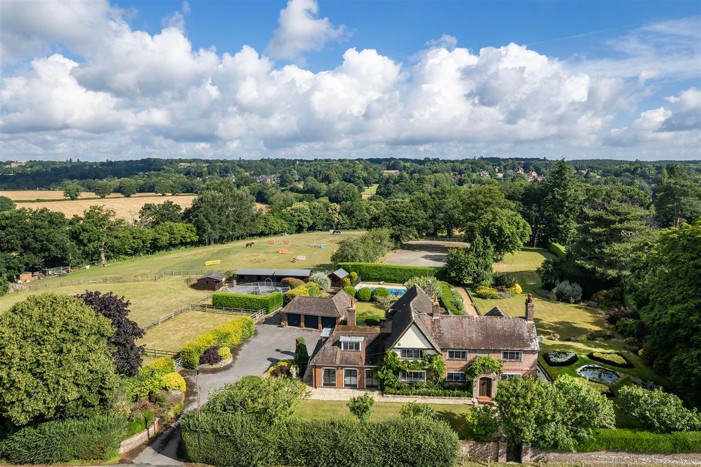 Property photo 1 of 21