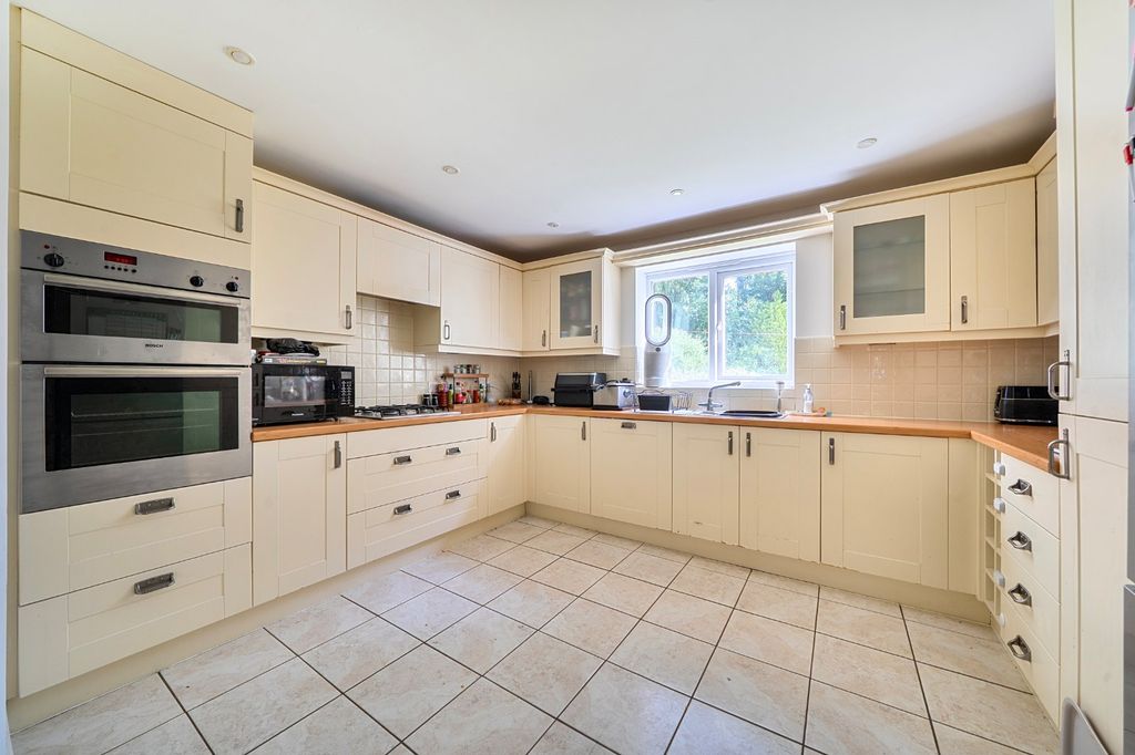 Property photo 3 of 14 Picture No. 42