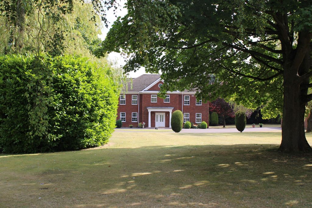 Additional image 23 of 5 bed detached house for saleKirton Road, Greetwell DN20