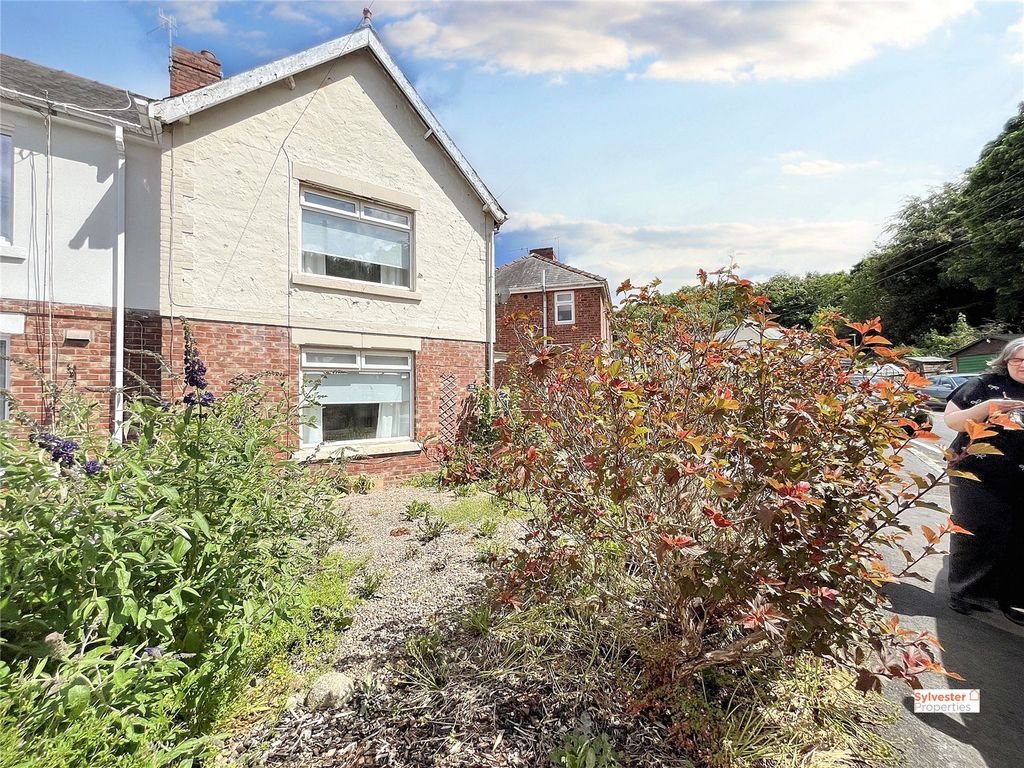 Property photo 2 of 18 Picture No. 19