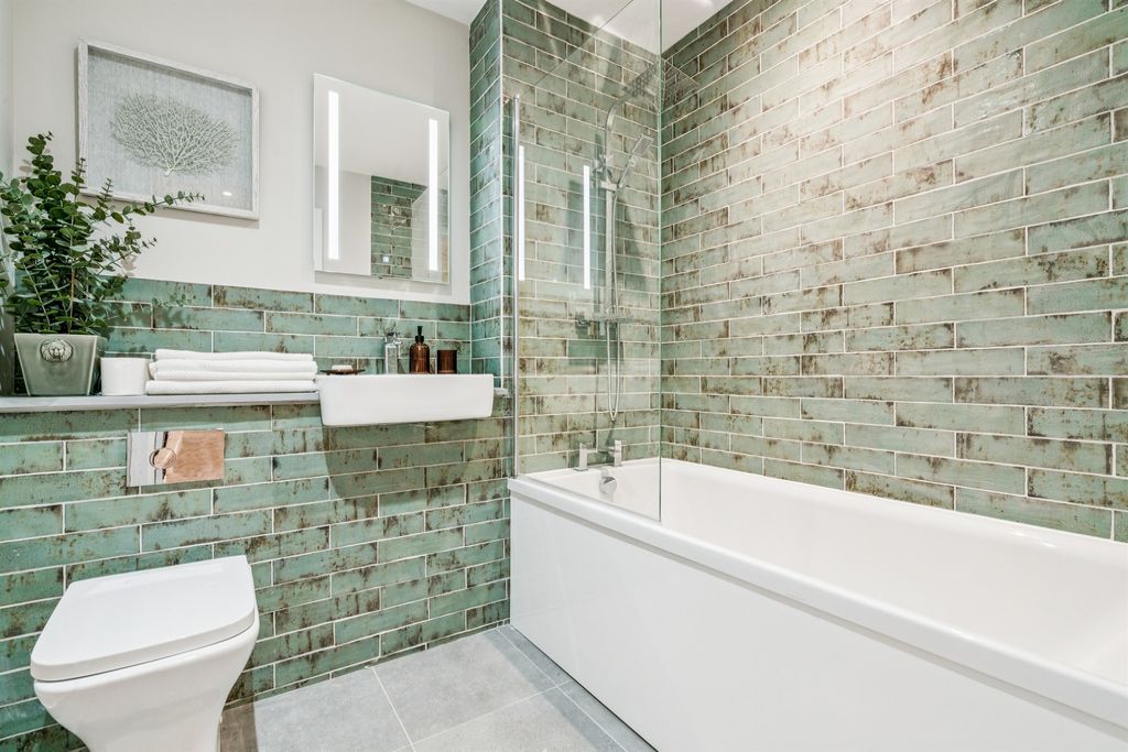 Property photo 3 of 13