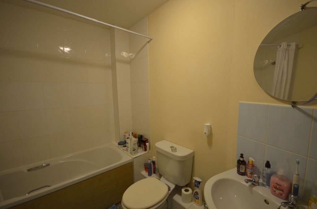 Property photo 3 of 4