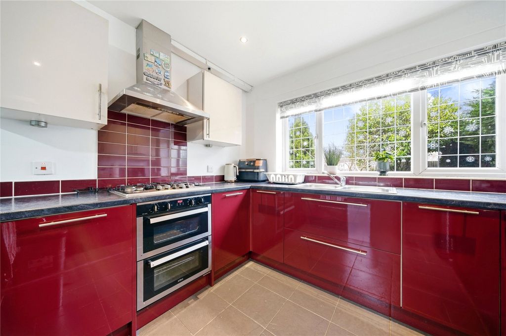 Property photo 3 of 23 Picture No. 44