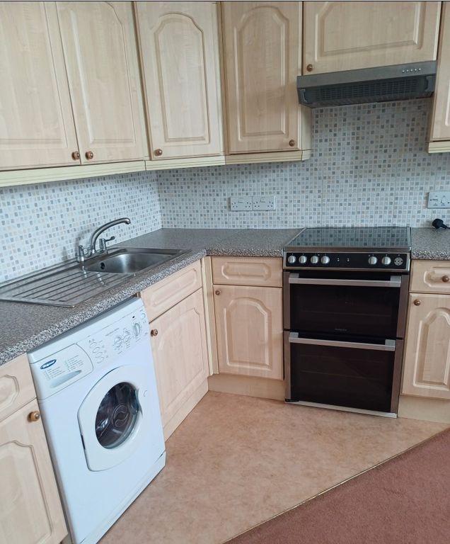 Property photo 2 of 10