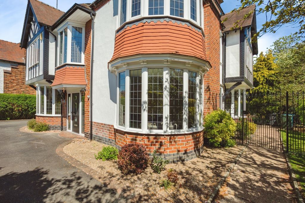 Property photo 3 of 31 Pbox-Img.Jpg