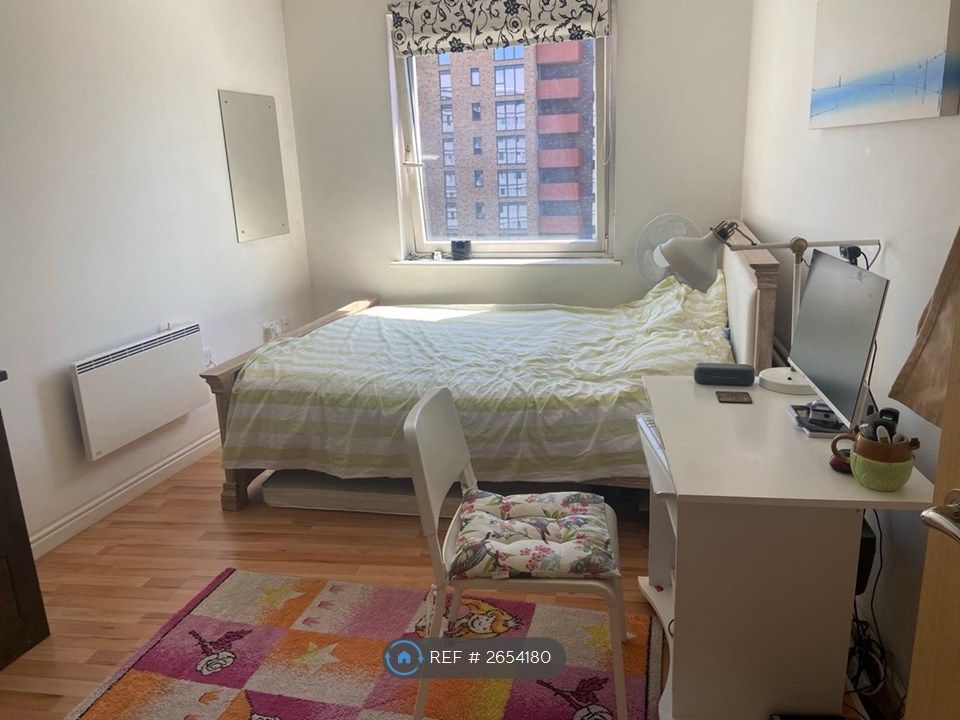 Property photo 1 of 5