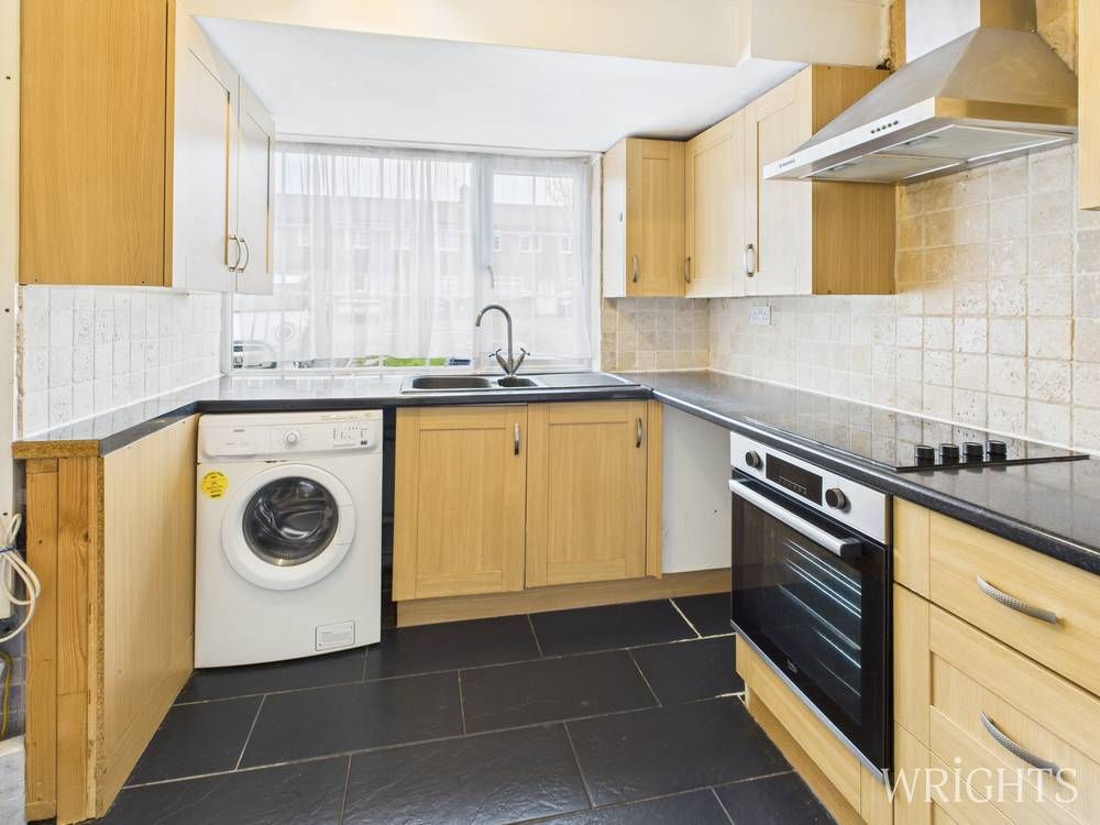 Property photo 2 of 9 Cam04170G0-Pr0080-Still002-Thumbnail-H750-70