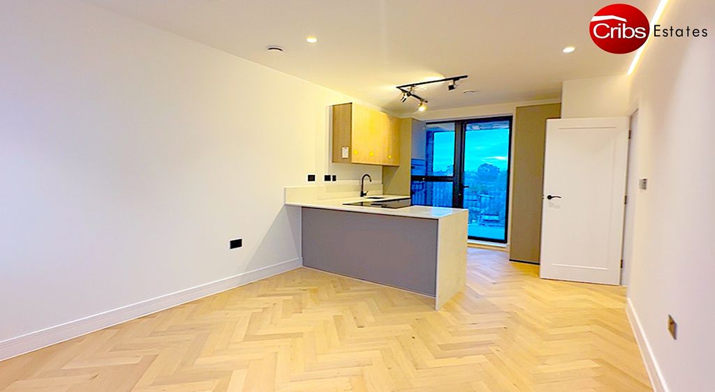 Property photo 3 of 10 Gallery