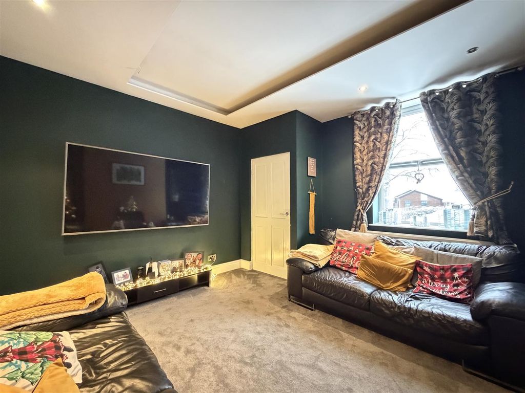 Property photo 3 of 9 Img_0975.Jpeg