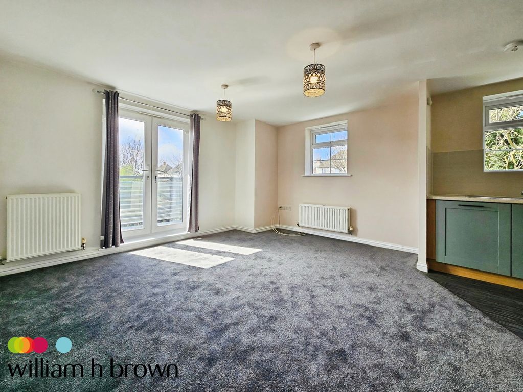 Property photo 3 of 10 Image