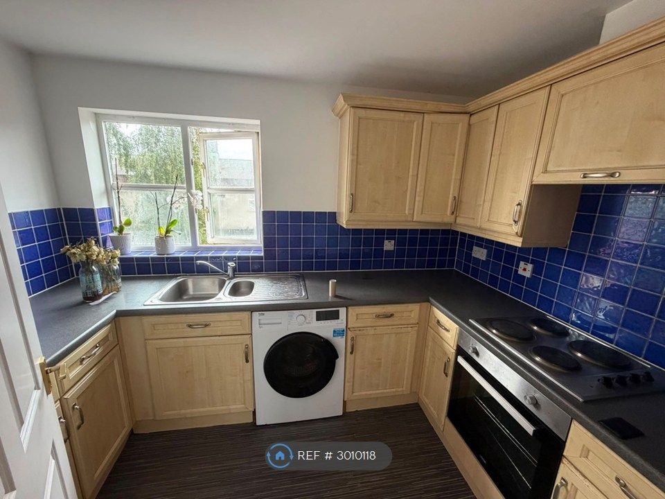 Property photo 1 of 5