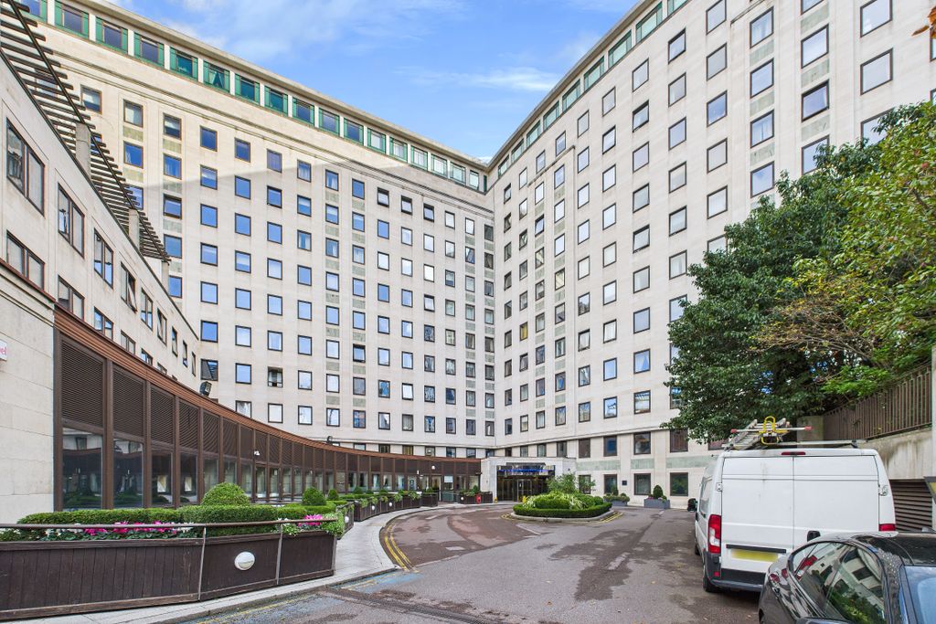 Property photo 3 of 30