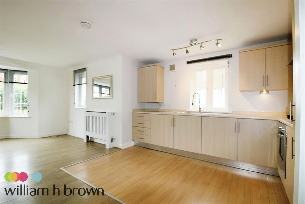 Property photo 2 of 10 Image