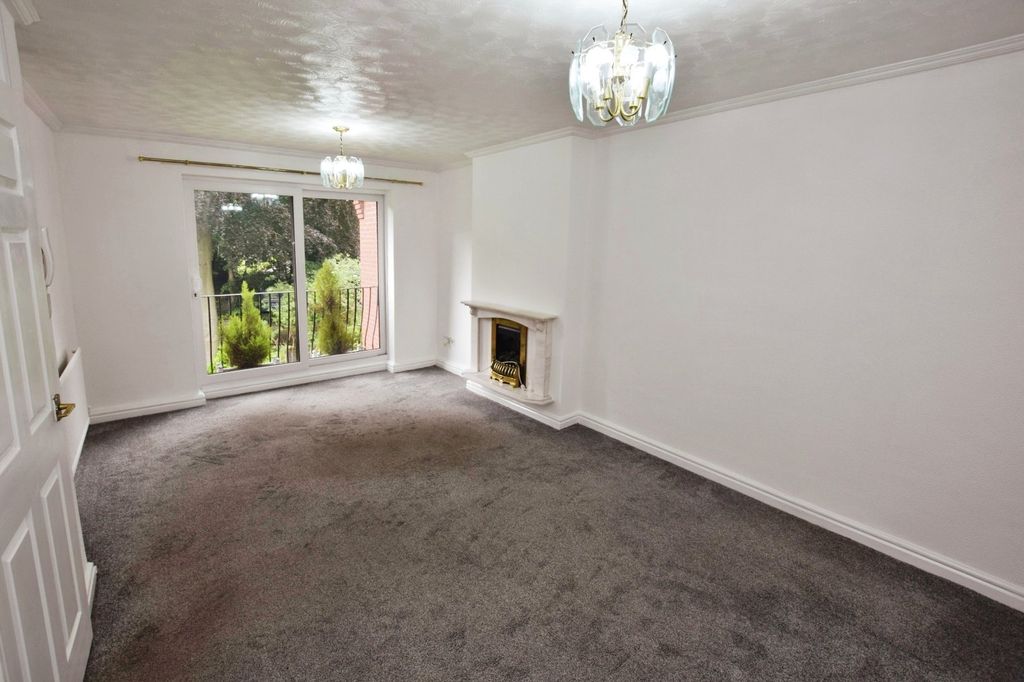 Property photo 3 of 15 Picture No. 48