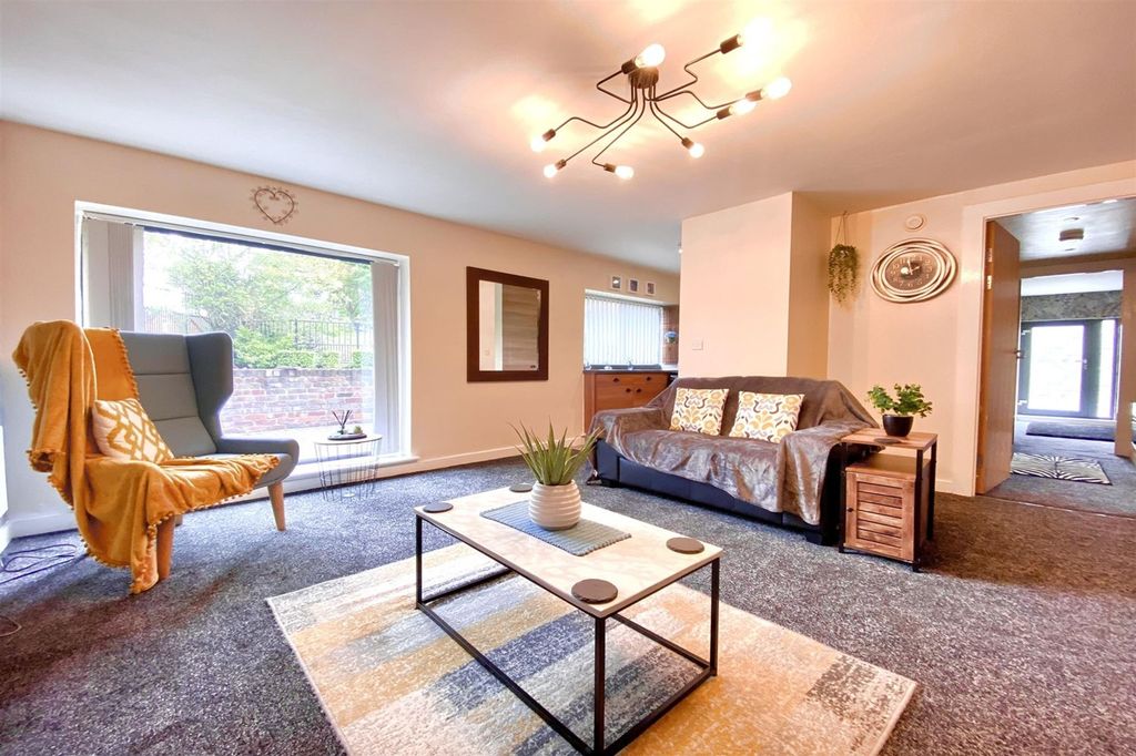 Property photo 2 of 11 Other