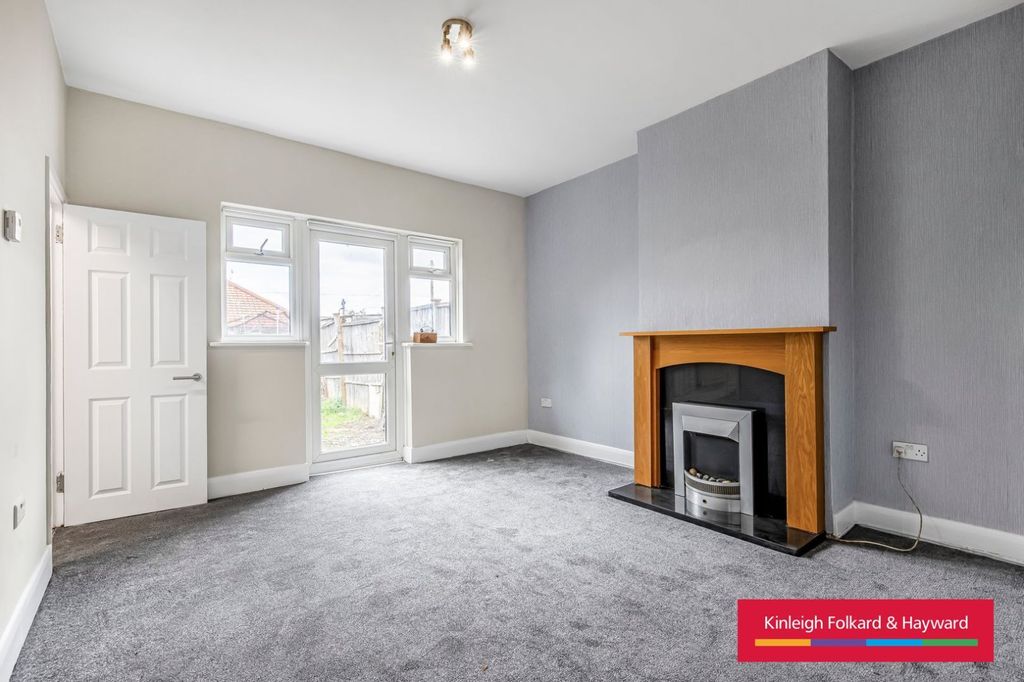 Property photo 1 of 12 Picture No. 10