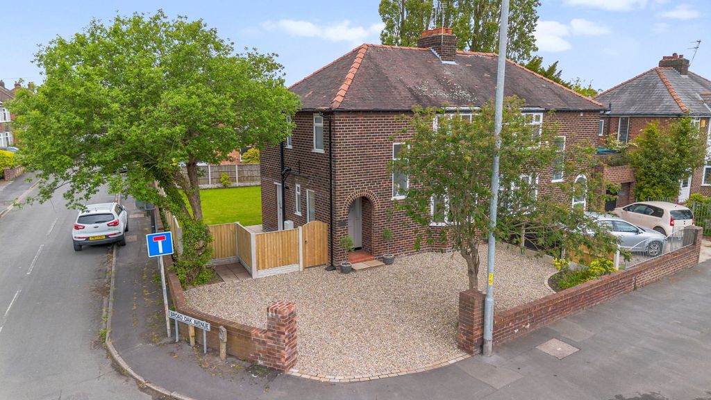 Property photo 1 of 22
