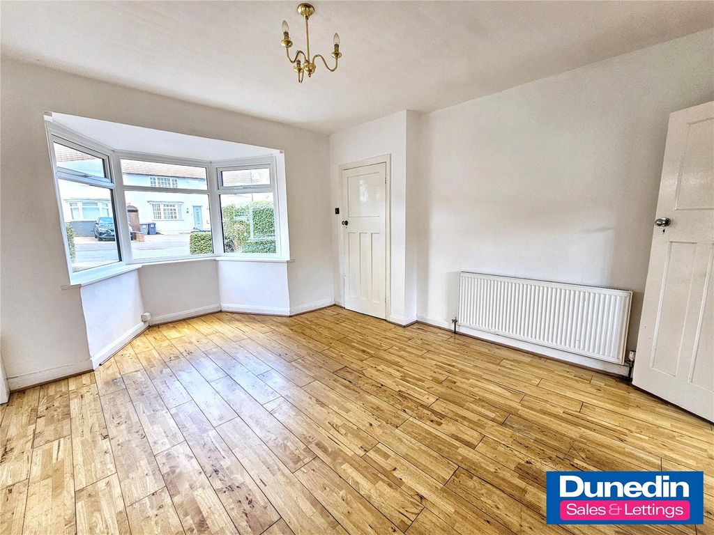 Property photo 3 of 14 Picture No. 08