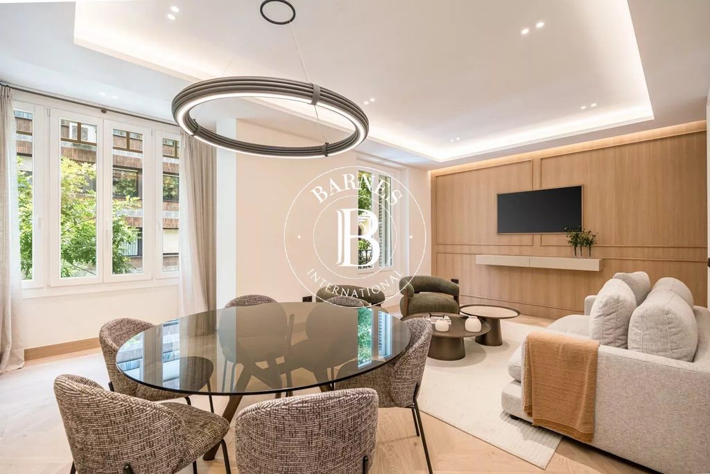 Property photo 1 of 38 Contemporary Elegance In The Heart Of Salamanca