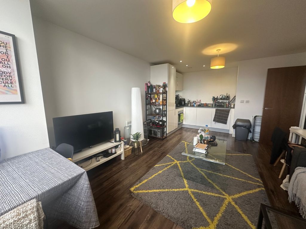 Property photo 3 of 6 Picture No. 05