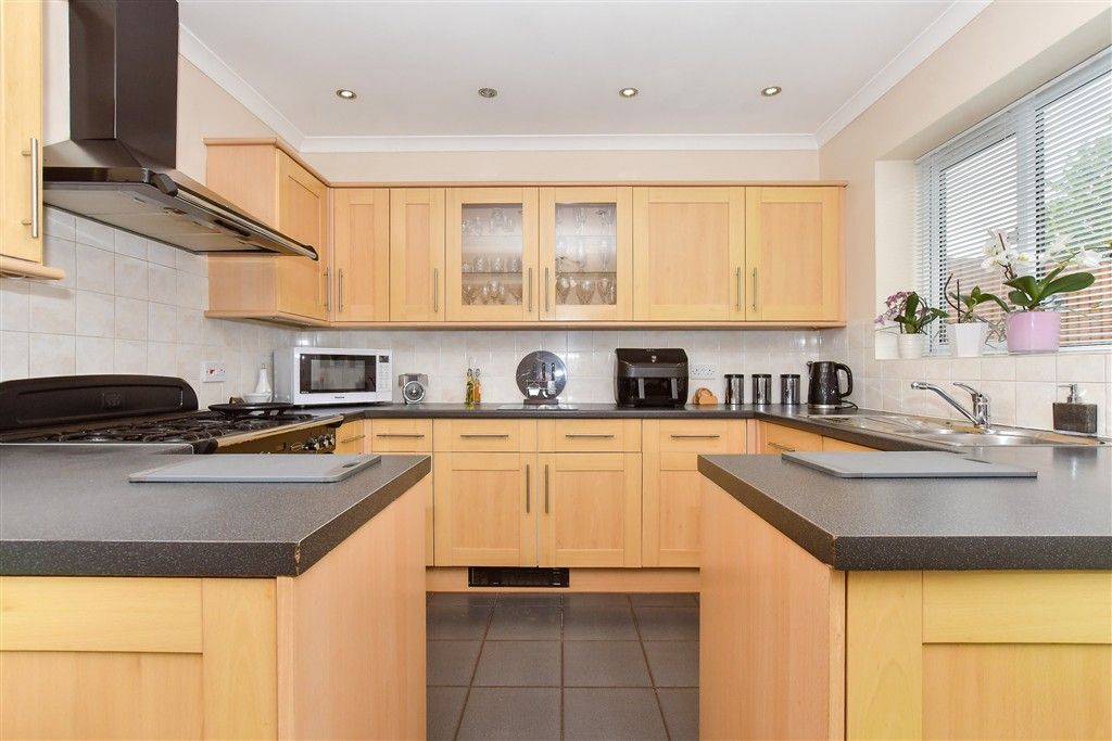 Property photo 3 of 15 Kitchen/Diner