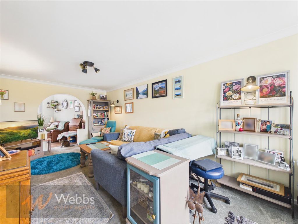 Property photo 2 of 19 Cam01407G0-Pr0265-Still009.Jpg