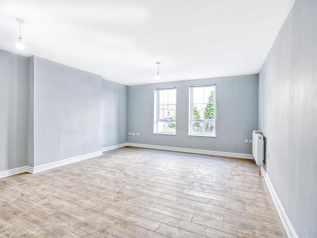 Property photo 3 of 12 Lounge Diner