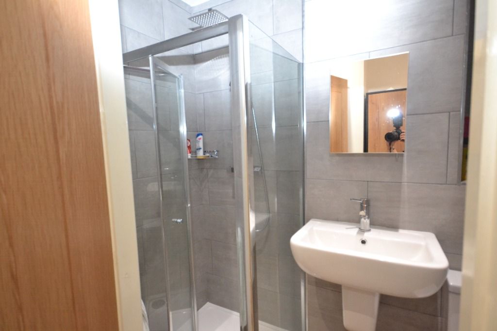Property photo 3 of 3