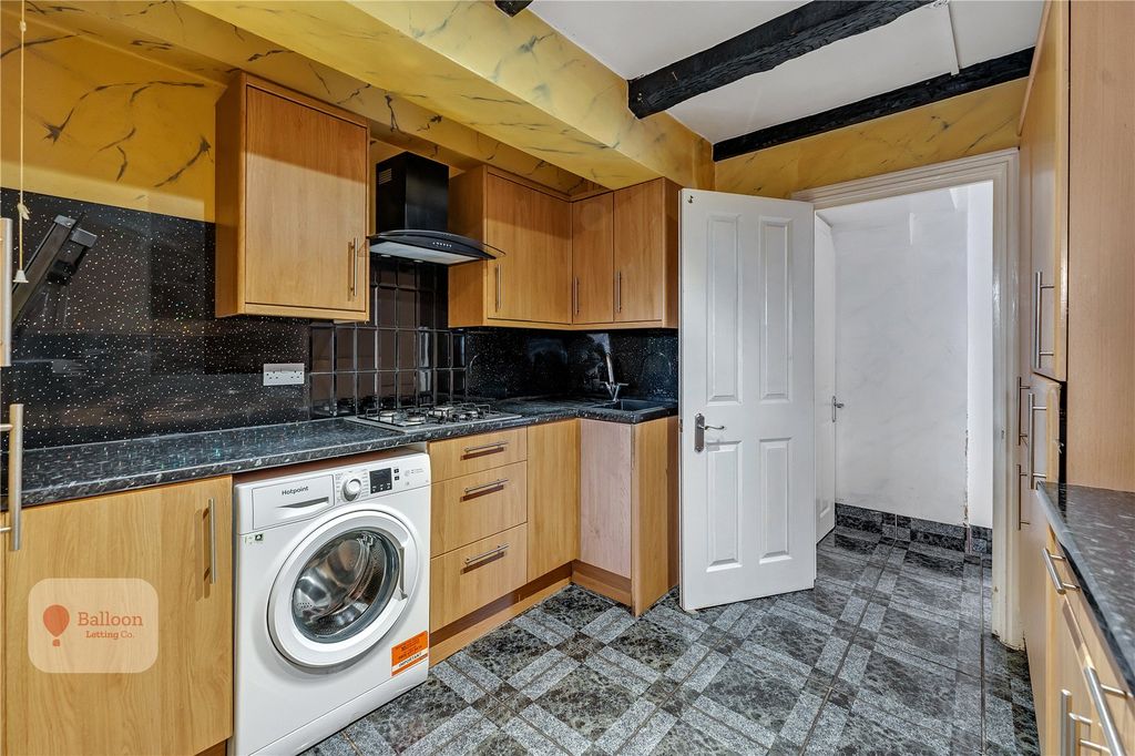 Property photo 1 of 18 Picture No. 29
