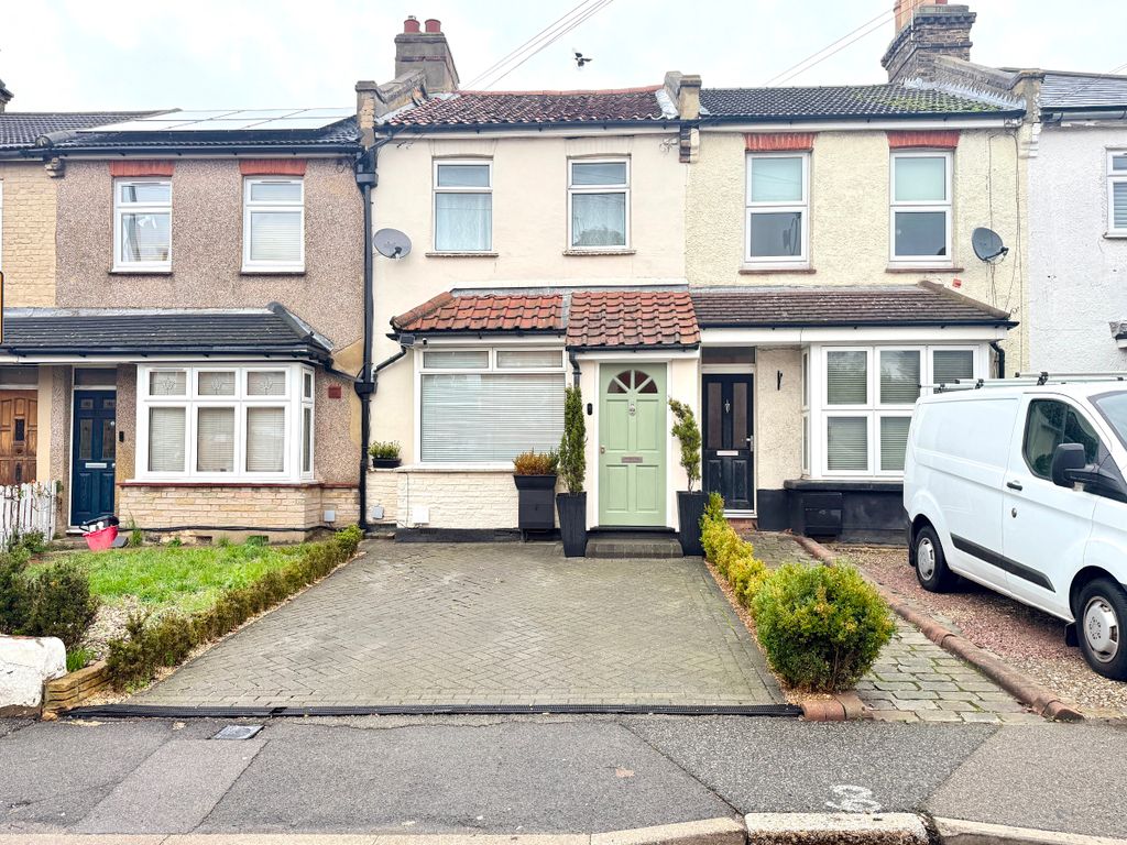 Property photo 1 of 18