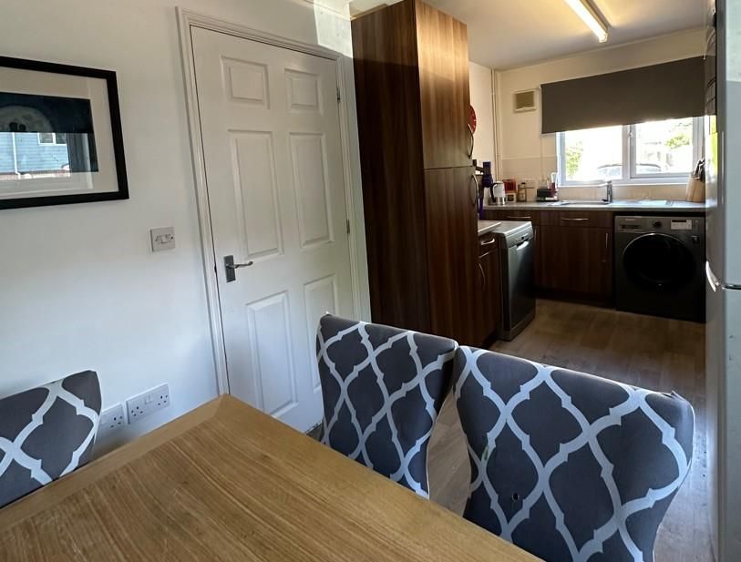 Property photo 2 of 12 Kitchen/Dining Area