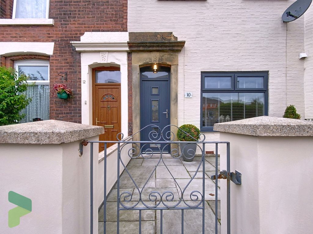 Property photo 2 of 39 Front Entrance