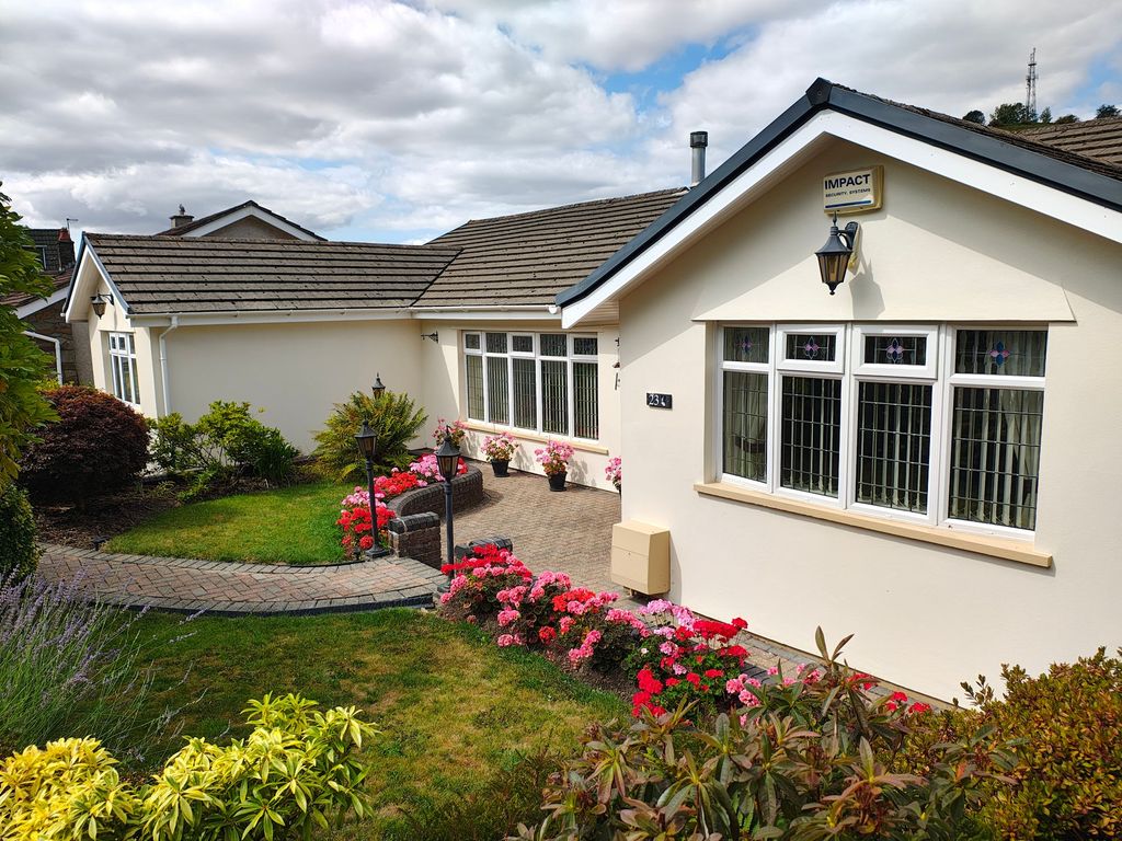 Property photo 1 of 27